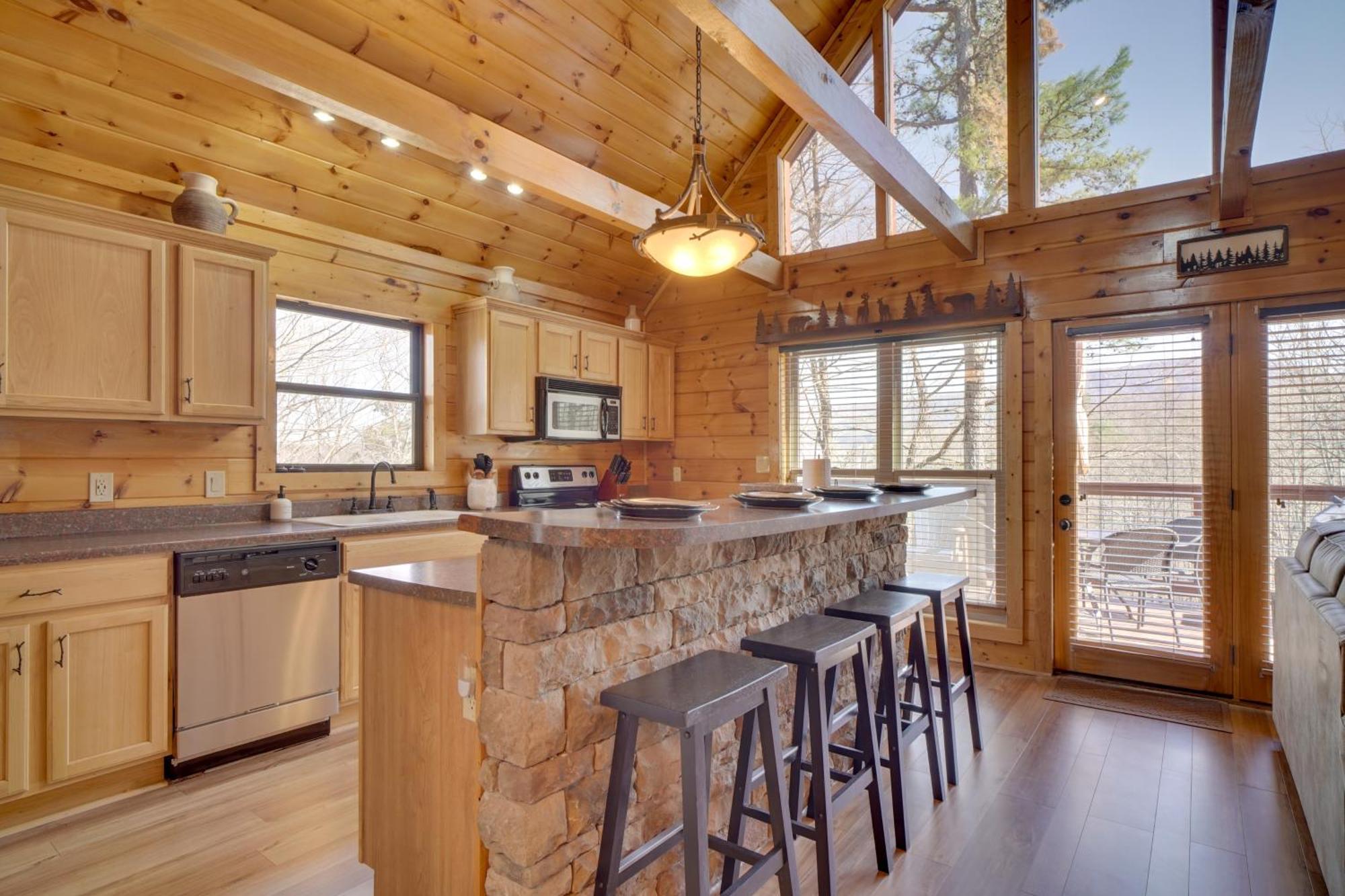 Hatcher Mtn Retreat Sevierville Cabin With Hot Tub! Eksteriør bilde